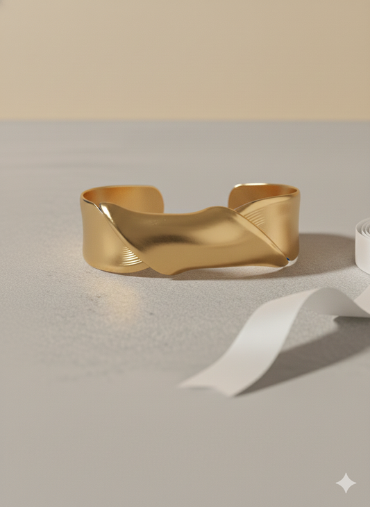 Infini Cuff