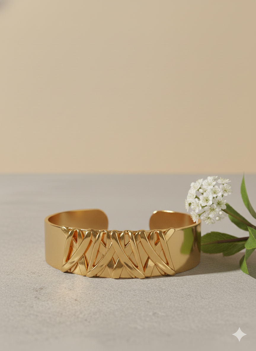 Liage Cuff